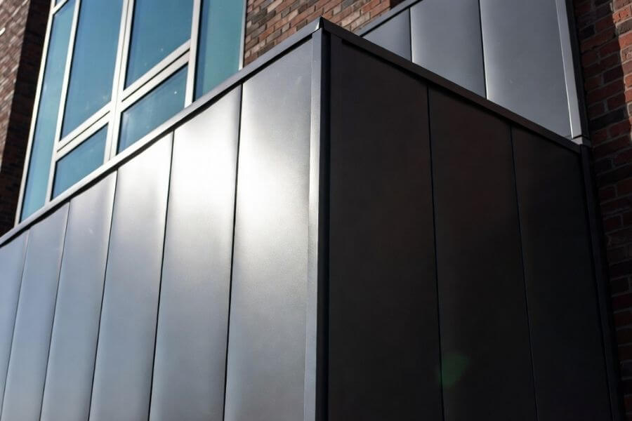 comparison of gloss and matte ACP panels showing impact on aluminum composite panel color perception comparison of gloss and matte ACP panels showing impact on aluminum composite panel color perception